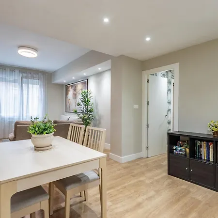 Апартаменты En Licenciado Poza *